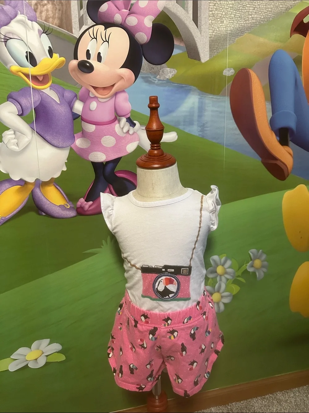 Girls White Camera Graphic Tee & Pink Penguin Shorts Set